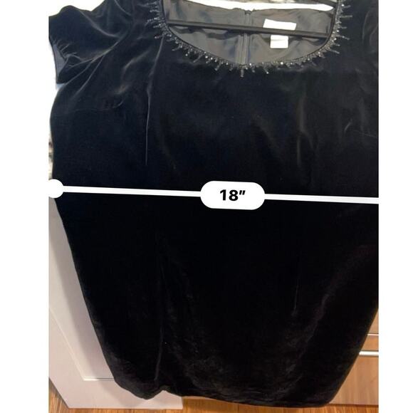 Liz Claiborne Black Velvet Rhinestone Cocktail Dress – Size 14 | Elegant V-Neck - Picture 10 of 11